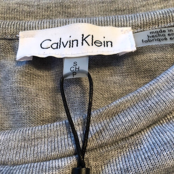 NWT Calvin Klein size S grey long bell sleeve - Picture 2 of 7